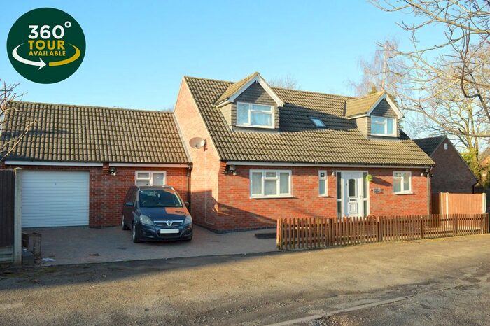 4 Bedroom Detached House To Rent In Park Lane, Stoneygate, Leicester, LE2