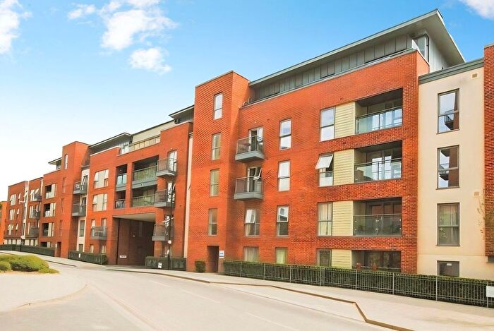 1 Bedroom Flat For Sale In John Thornycroft Road, Southampton, SO19