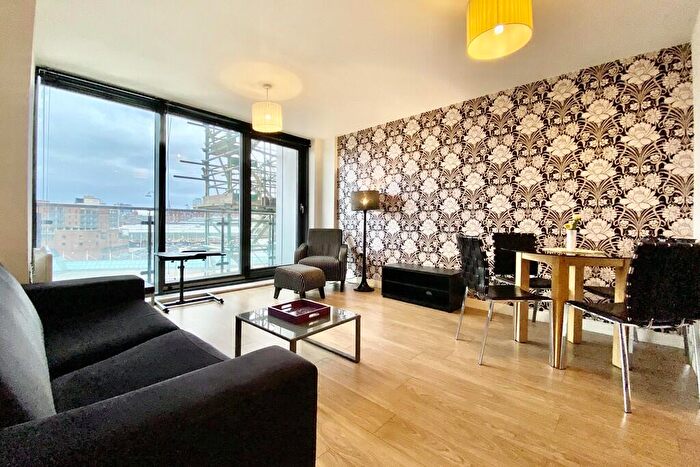 2 Bedroom Apartment To Rent In Skyline, Leeds, LS9