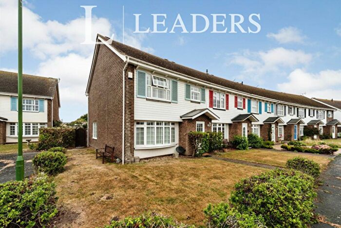 3 Bedroom End Of Terrace House To Rent In The Martlets, BN16