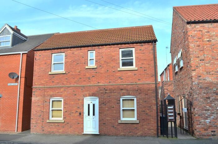 2 Bedroom Flat To Rent In Robey Street, Lincoln, LN5