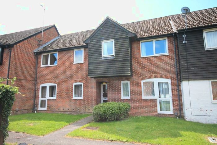 1 Bedroom Flat To Rent In Eeklo Place, Newbury, RG14