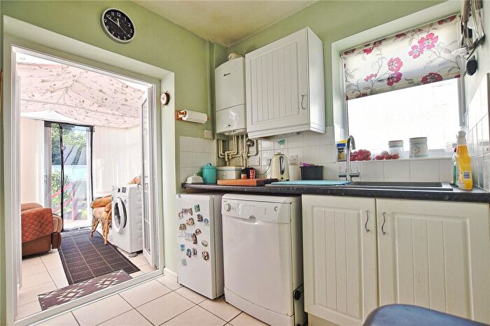 2 Bedroom Bungalow For Sale In Knights Lane, Kingsthorpe, Northampton, NN2