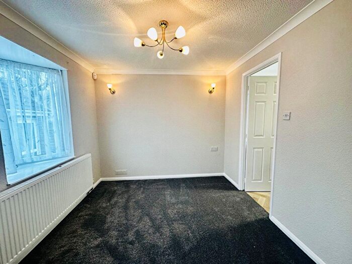 2 Bedroom Bungalow To Rent In Burley Bank Road, Killinghall, Harrogate, HG3