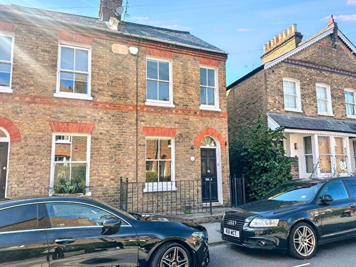 2 Bedroom House To Rent In Alexandra Road, Windsor, SL4