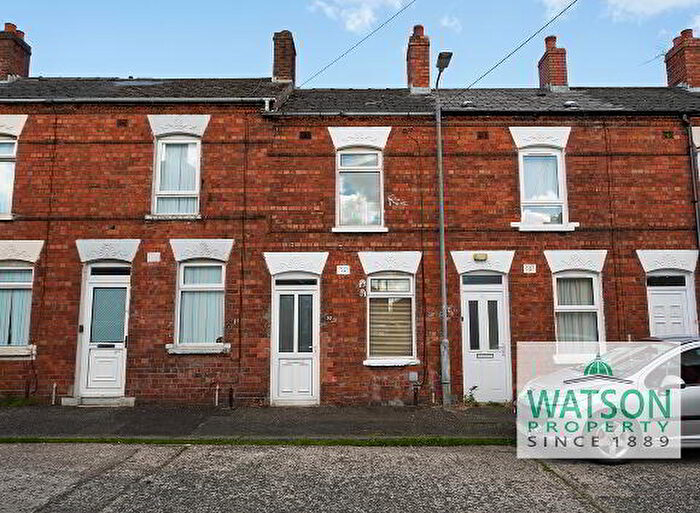 2 Bedroom Mid Terraced House For Sale In Quinton Street, Belfast, BT5
