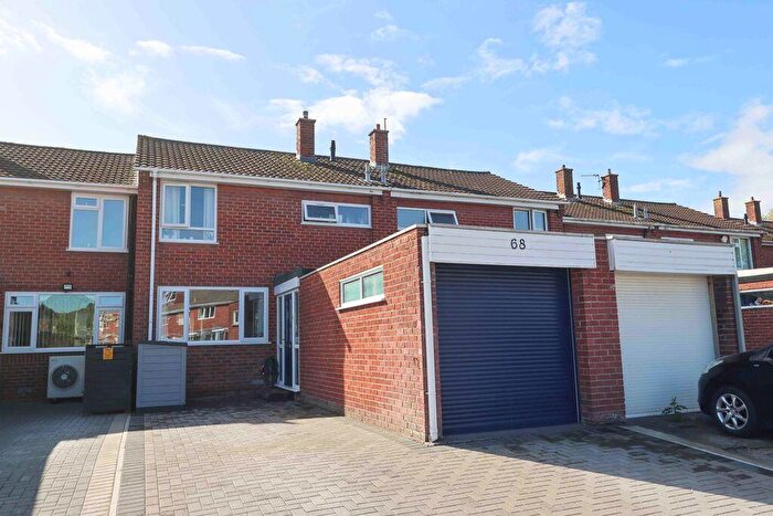 3 Bedroom Terraced House For Sale In Moor Park, Clevedon, BS21