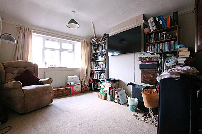 3 Bedroom Semi-Detached House For Sale In Albert Road, Ashtead, KT21