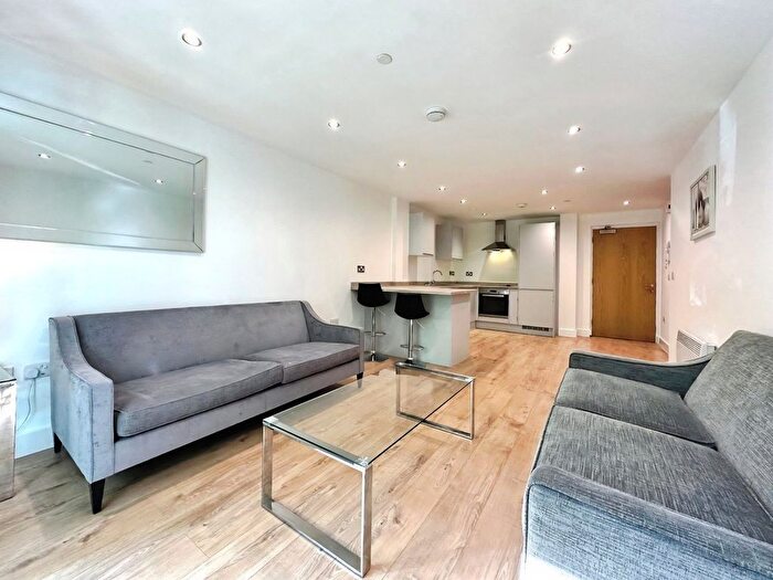 1 Bedroom Flat To Rent In Mabgate, Leeds, West Yorkshire, LS9