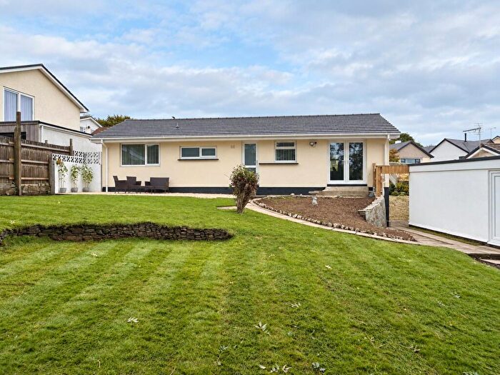 3 Bedroom Bungalow For Sale In Boxwell Park, Bodmin, Cornwall, PL31
