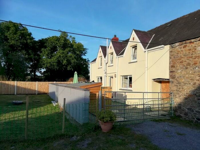 3 Bedroom Detached House To Rent In Llanybri, Carmarthen, Carmarthenshire., SA33