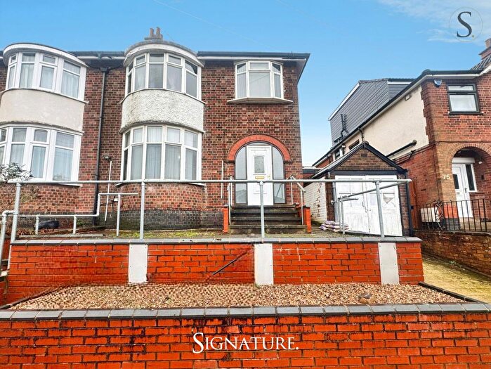 4 Bedroom Semi Detached House To Rent In Bodnant Avenue, Leicester, LE5
