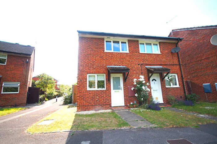 2 Bedroom Semi Detached House To Rent In Huntingdon Close, Lower Earley, Reading, RG6