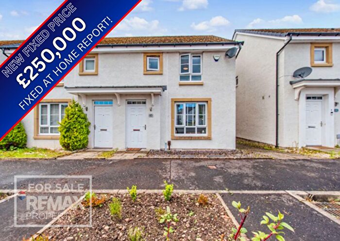 3 Bedroom Semi-Detached House For Sale In Howatston Court, Livingston, EH54