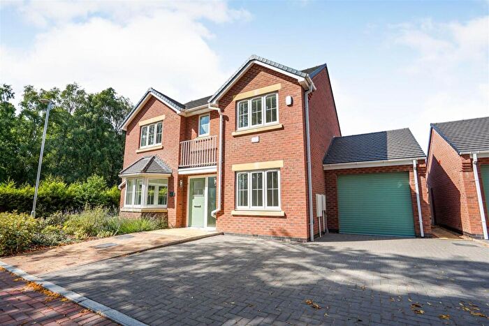 4 Bedroom Detached House For Sale In Thistle Close, Barlestone, Nuneaton, CV13