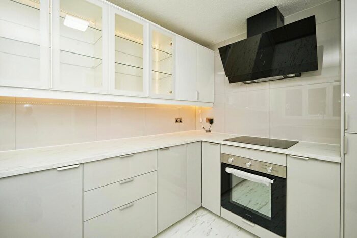 2 Bedroom Bungalow For Sale In Ince Lane, Elton, Chester, Cheshire, CH2