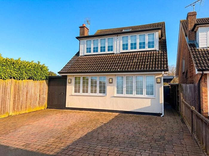 5 Bedroom Detached House For Sale In Viking Way, Pilgrims Hatch, Brentwood, CM15