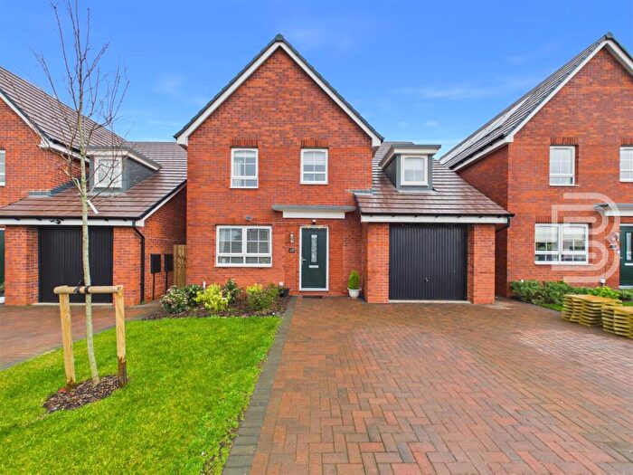 5 Bedroom Detached House For Sale In Mindaro Way, Ashlawn Gardens, Rugby, CV22