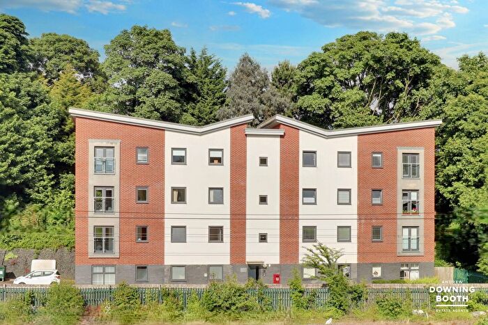 2 Bedroom Flat For Sale In Lutrell Court, Lichfield Road, Four Oaks, Sutton Coldfield, B74