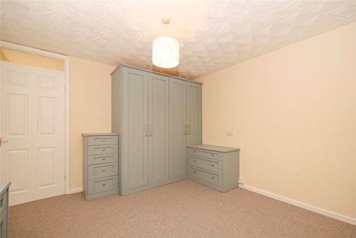 2 Bedroom Flat For Sale In Fairview Court, Baildon, Shipley, West Yorkshire, BD17