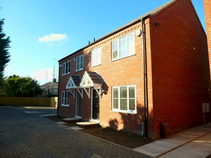 3 Bedroom Semi-Detached House To Rent In Poppy Mews, Wisbech, PE13