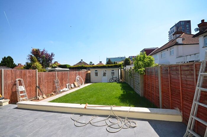 6 Bedroom Property To Rent In Greenway Gardens, London, NW9