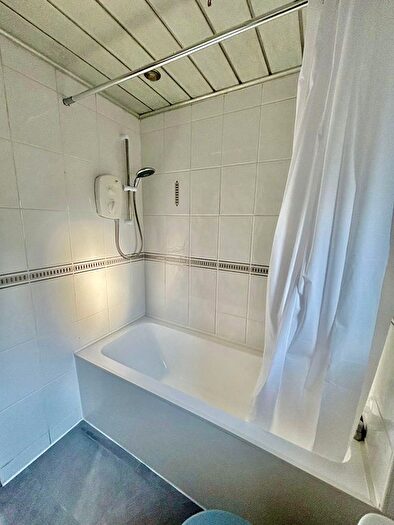 1 Bedroom Flat To Rent In Westburn Avenue, Edinburgh, EH14