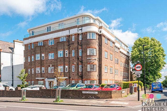 3 Bedroom Apartment To Rent In Colney Hatch Lane, Muswell Hill, N10