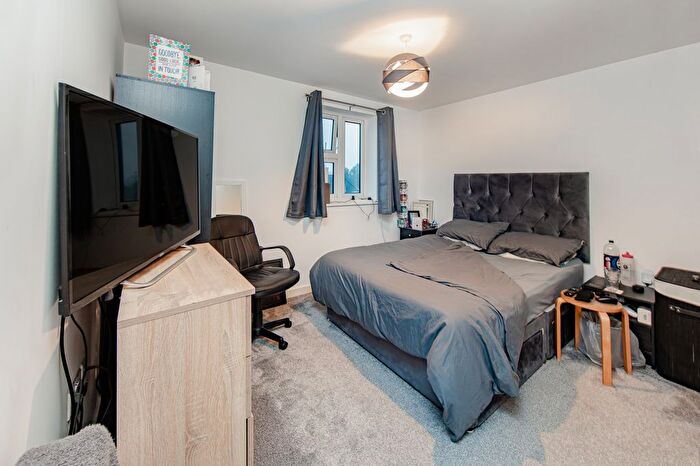 2 Bedroom Flat To Rent In Barcro Square, Colchester, CO1