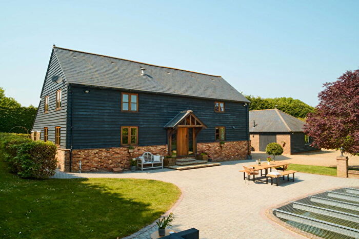 4 Bedroom Barn Conversion For Sale In Stockett Lane, East Farleigh, Maidstone, ME15