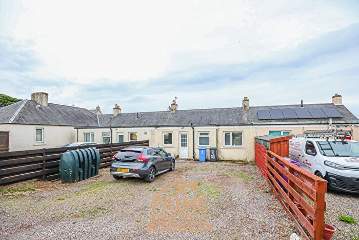 2 Bedroom Terraced Bungalow For Sale In Newbigging Farm Cottages, Montrose, Angus, DD10