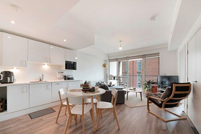 1 Bedroom Flat To Rent In Argo Apartments, London, London, E16