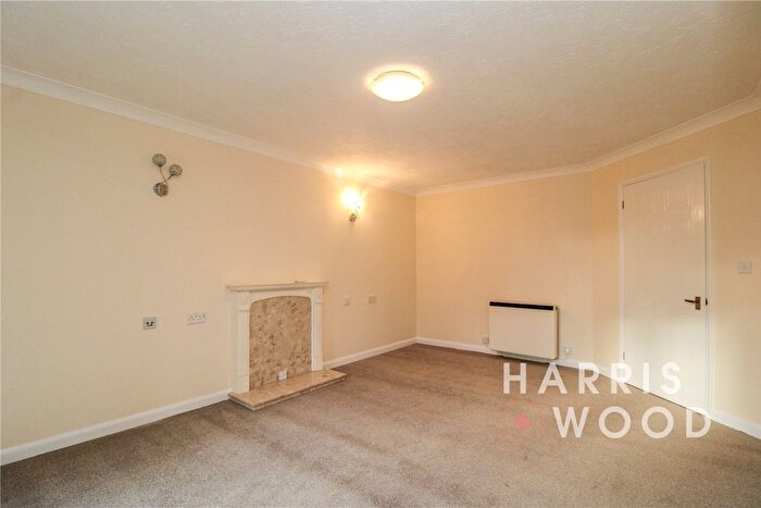 1 Bedroom Flat For Sale In Newland Street, Witham, Essex, CM8