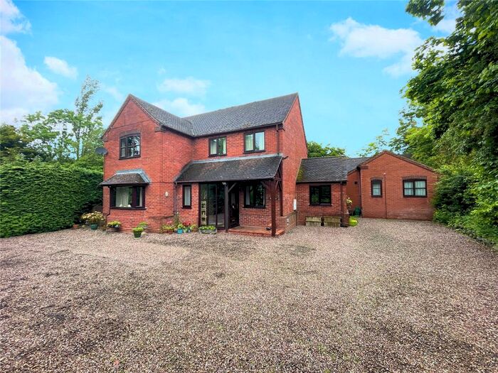 5 Bedroom Detached House For Sale In Buttington, Welshpool, Powys, SY21