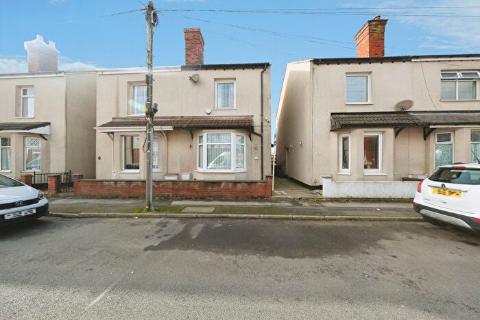 3 Bedroom Semi Detached House For Sale In Lime Avenue, Sutton-In-Ashfield, NG17