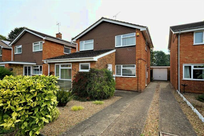 4 Bedroom Property To Rent In Mardle Road, Leighton Buzzard, LU7