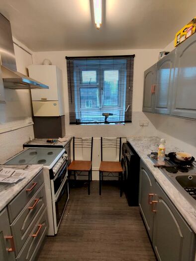 3 Bedroom Flat To Rent In Southcott House, Devons Road, Bow, Bromley-By-Bow, London, E3