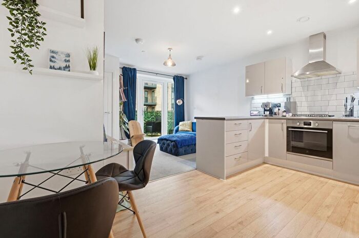 1 Bedroom Flat For Sale In Wharf Road, Chelmsford, CM2