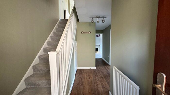 4 Bedroom End Of Terrace House To Rent In Vanbrugh Lane, Bristol, BS16