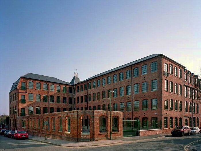 2 Bedroom Flat To Rent In Raleigh Street, Nottingham, NG7