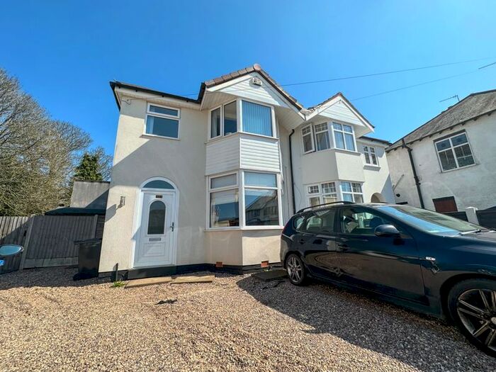 3 Bedroom Semi-Detached House To Rent In Lyttleton Avenue, Halesowen, B62