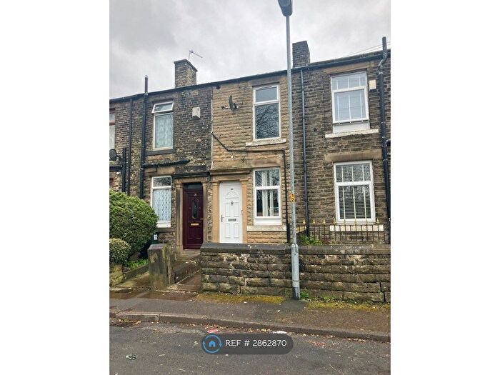 2 Bedroom Terraced House To Rent In Harbour Lane, Rochdale, OL16