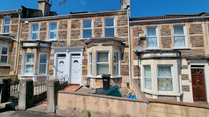 4 Bedroom House To Rent In Coronation Avenue, Bath, BA2