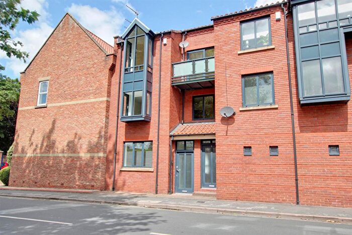 3 Bedroom Property To Rent In Lord Roberts Road, Beverley, HU17