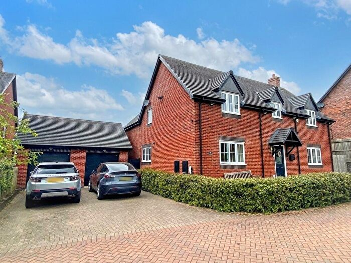 5 Bedroom Detached House For Sale In Orchid Close, Uttoxeter, ST14