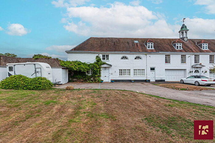 4 Bedroom Country House For Sale In Old Oak Court, West Road, Wokingham, Berkshire, RG40