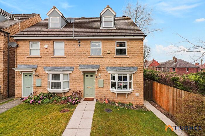 3 Bedroom Semi-Detached House For Sale In Grenoside Mount, Grenoside, Sheffield, S35