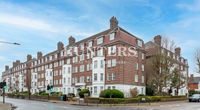 4 Bedroom Apartment For Sale In Sidmouth Road, NW2