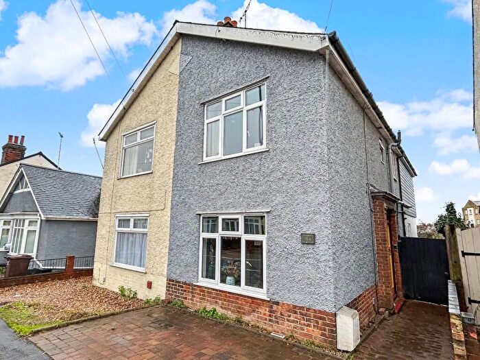 3 Bedroom Semi-Detached House For Sale In Bergholt Road, Colchester, Essex, CO4