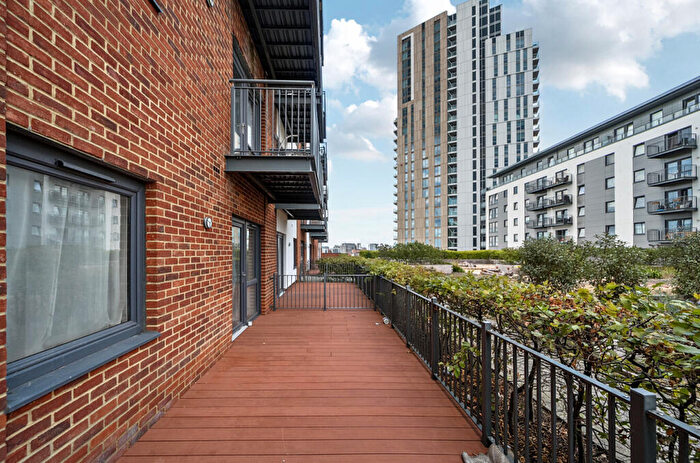 1 Bedroom Flat For Sale In Denyer Walk, Southampton, Hampshire, SO19